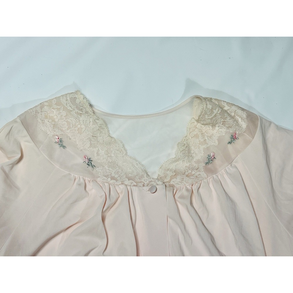 Shadowline Long Robe Pink Peach Nylon Lace Button Front Romantic VTG Size Large